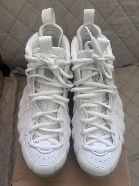 Nike Air Foamposite One White/Metallic Silver